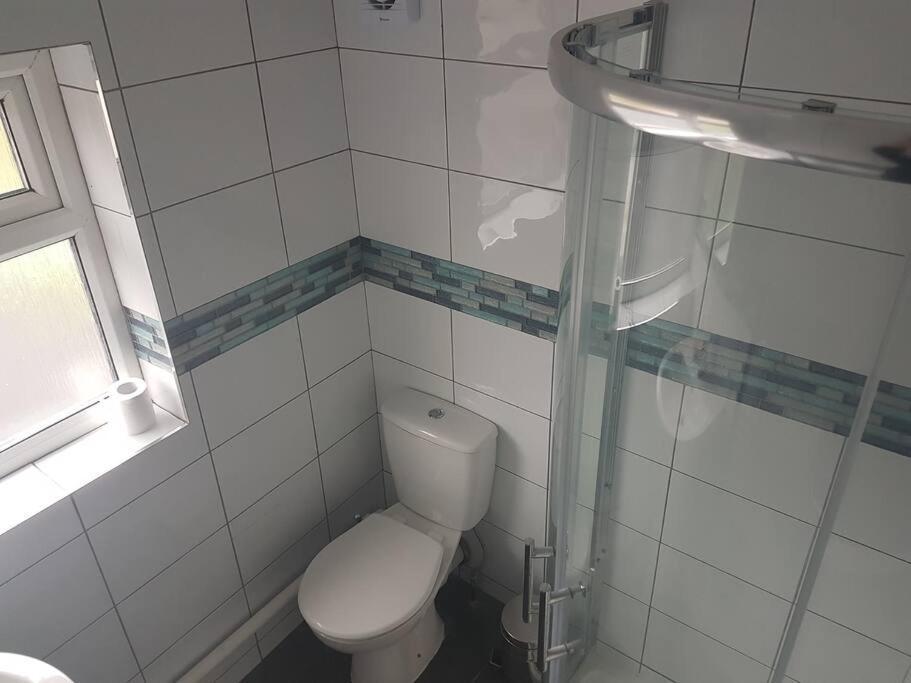 Two Bedroom Maisonette Close Towarwick Uni Coventry Kültér fotó